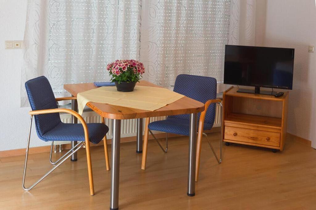 Gaestehaus Schiff Meersburg Room photo